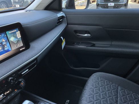 New 2026 Nissan Kicks SV image 35