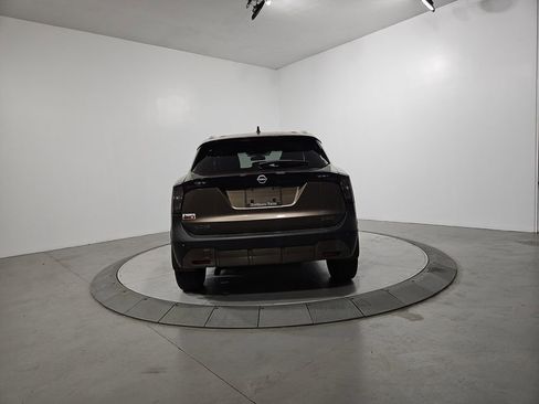 New 2026 Nissan Kicks SV image 4