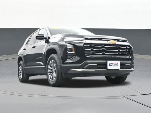 Used 2025 Chevrolet Equinox LT FWD image 57