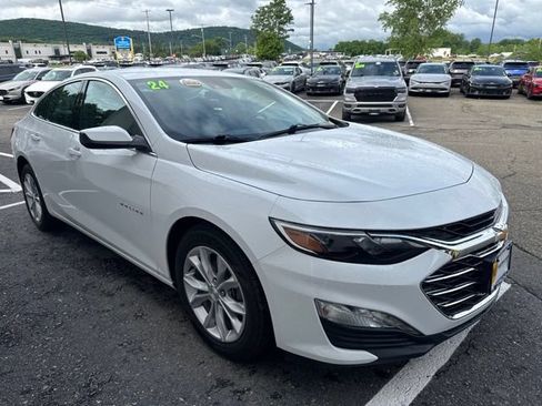 Used 2024 Chevrolet Malibu LT FWD image 6