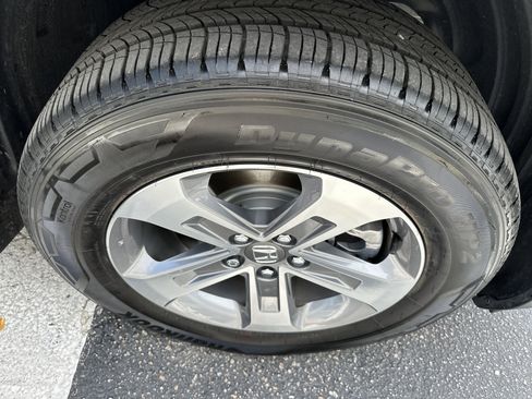 Used 2026 Honda Pilot EX-L image 6