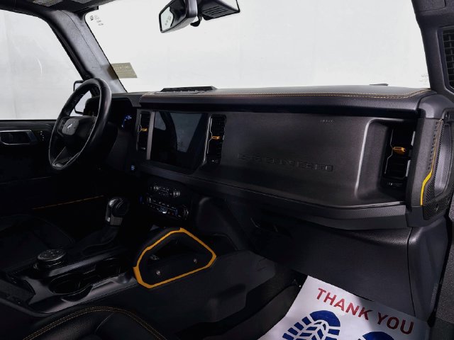 Used 2024 Ford Bronco Badlands w/ Sasquatch Package AWD/4WD image 31