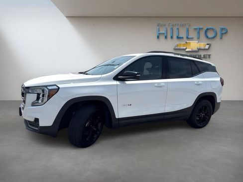 Used 2024 GMC Terrain AT4 AWD/4WD image 12