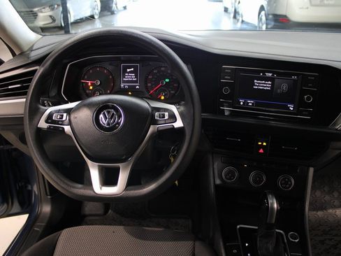 Used 2020 Volkswagen Jetta S w/ Driver Assistance Package image 17