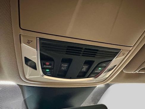 Certified 2024 Acura MDX SH-AWD w/ Technology Package image 27