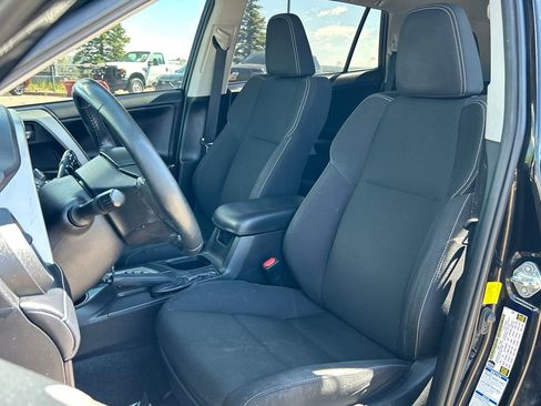 Used 2018 Toyota RAV4 Adventure w/ Cold Weather Package AWD/4WD image 16