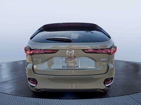Certified 2025 MAZDA CX-70 Plug-In Hybrid w/ Premium Pkg AWD/4WD image 5