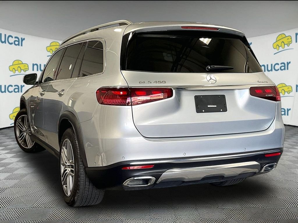 Used 2025 Mercedes-Benz GLS 450 4MATIC image 4
