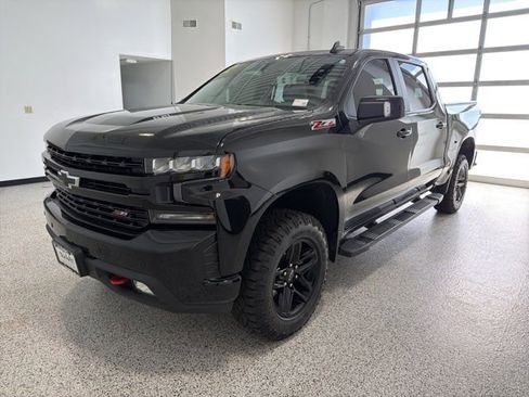 Used 2022 Chevrolet Silverado 1500 LT Trail Boss w/ LT Trail Boss Premium Package image 7