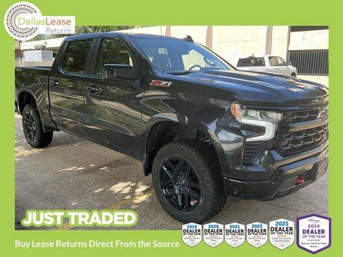 Used 2022 Chevrolet Silverado 1500 LT Trail Boss AWD/4WD image 1