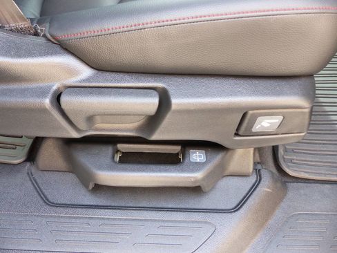 Used 2024 Honda Odyssey Sport image 53