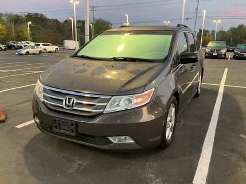 Used 2013 Honda Odyssey Touring image 13