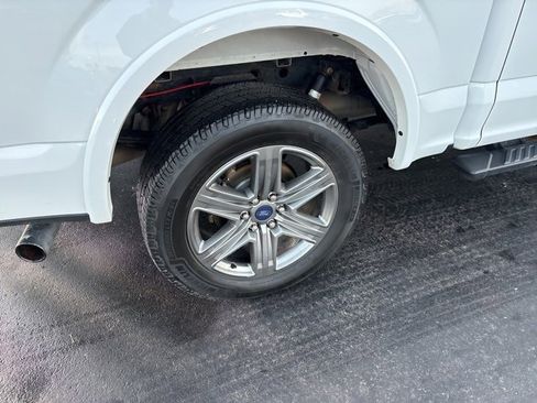 Used 2019 Ford F150 XLT w/ Equipment Group 302A Luxury image 4