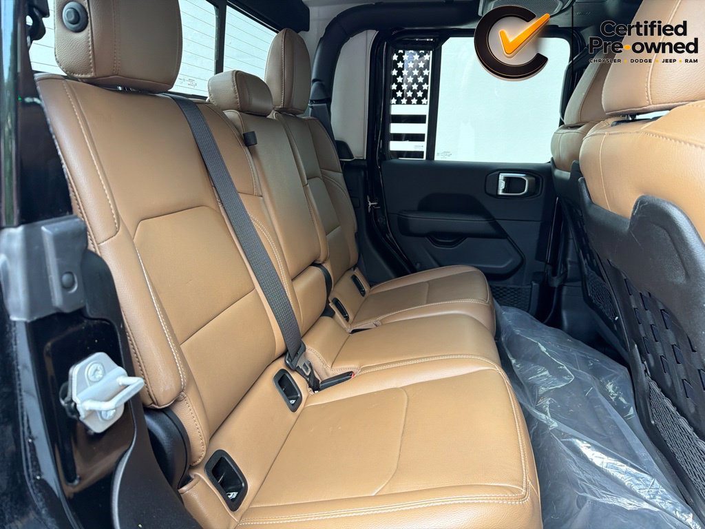 Certified 2023 Jeep Gladiator Rubicon w/ Cold Weather Group AWD/4WD image 30