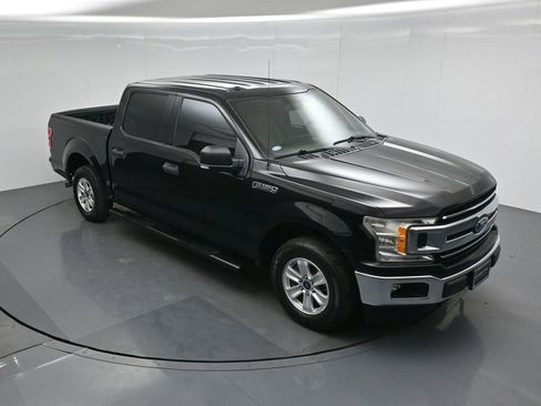 Certified 2018 Ford F150 XLT w/ Equipment Group 301A Mid RWD image 31