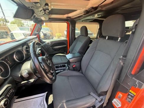Used 2020 Jeep Wrangler Sport AWD/4WD image 17