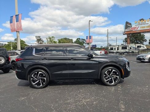 Used 2023 Mitsubishi Outlander SEL 40th Anniversary image 2