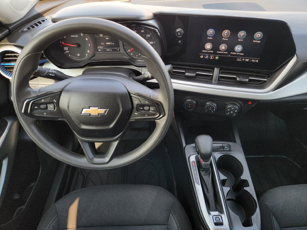 Used 2026 Chevrolet Trax LS w/ Driver Confidence Package FWD image 24