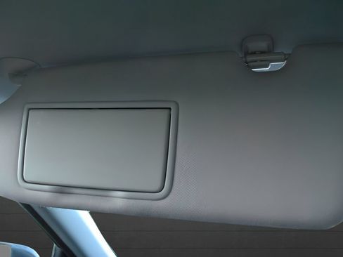 Used 2019 Honda CR-V LX image 25