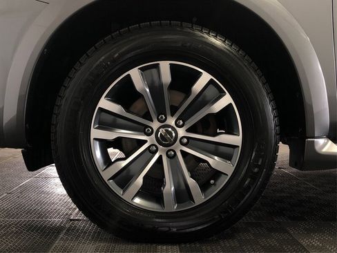 Used 2019 Nissan Armada SL w/ Premium Package image 19