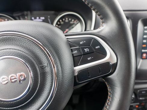 Used 2019 Jeep Compass Latitude AWD/4WD image 22