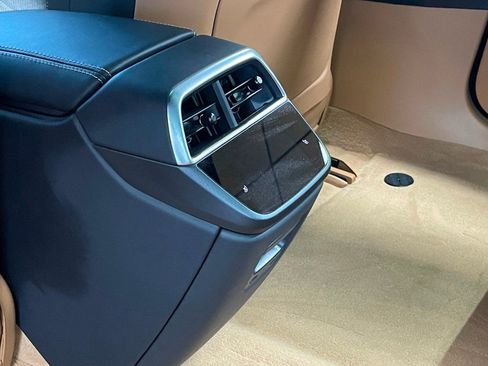 Used 2023 Lucid Air Grand Touring image 23