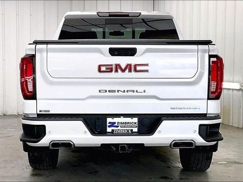 Used 2022 GMC Sierra 1500 Denali w/ Denali Premium Package AWD/4WD image 4
