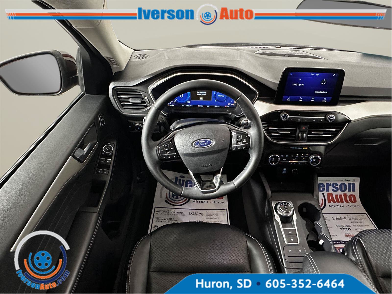 Used 2021 Ford Escape SEL w/ Technology Package AWD/4WD image 23