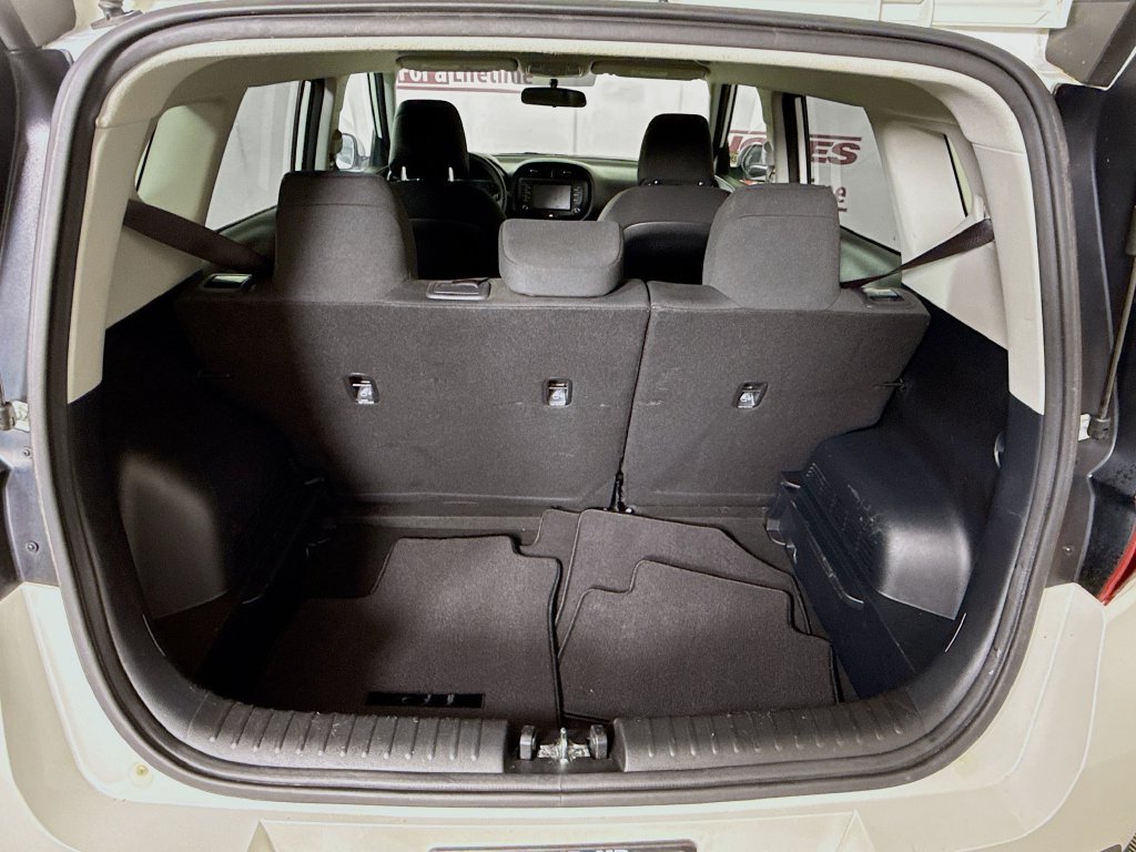 Used 2021 Kia Soul LX FWD image 27