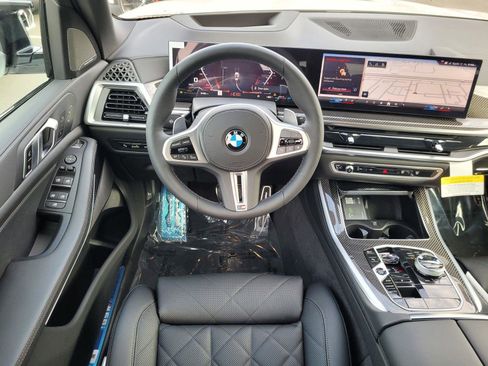 New 2026 BMW X5 M60i image 15