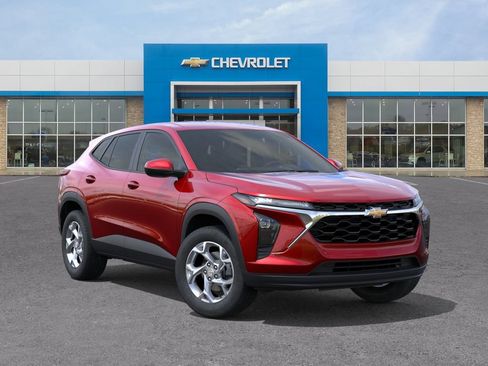 New 2026 Chevrolet Trax LS FWD image 7