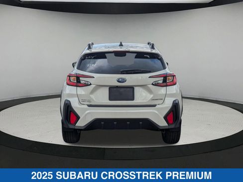 Certified 2025 Subaru Crosstrek 2.0i Premium image 5
