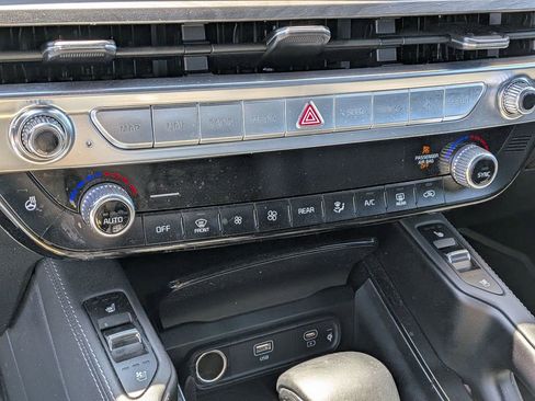 Used 2024 Kia Telluride SX X-Line AWD/4WD image 26