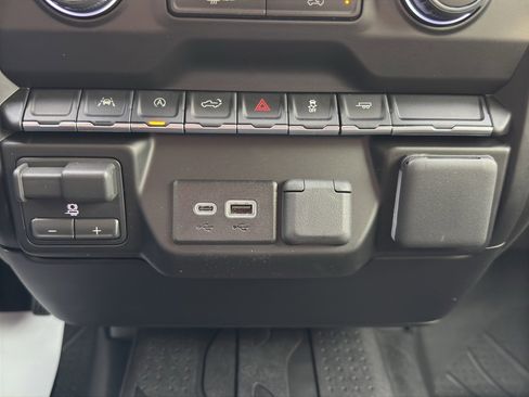 New 2026 Chevrolet Silverado 1500 Custom image 16