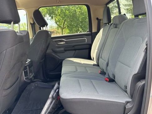 Used 2020 RAM 1500 Big Horn AWD/4WD image 9