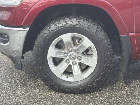 Used 2019 RAM 1500 Laramie image 28