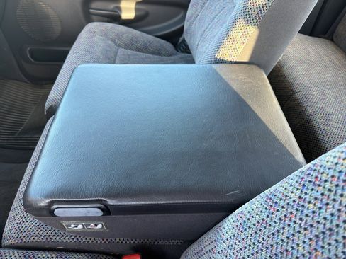 Used 2001 Dodge Ram 3500 Truck 4x4 Quad Cab image 19