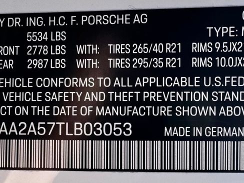 Used 2026 Porsche Macan AWD/4WD image 41