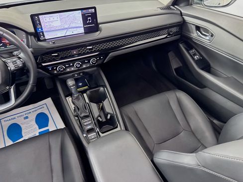 Used 2023 Honda Accord Touring image 31