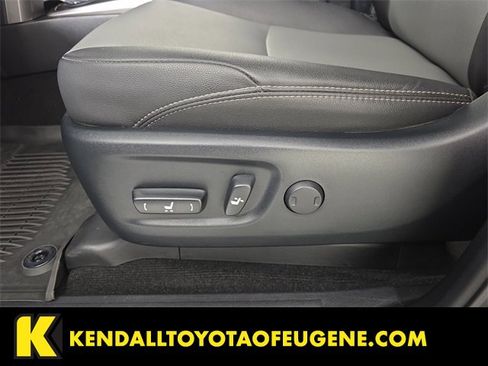 Certified 2023 Toyota 4Runner SR5 Premium w/ Moonroof Package image 18