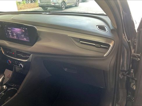 Used 2025 Buick Encore GX Preferred FWD image 25