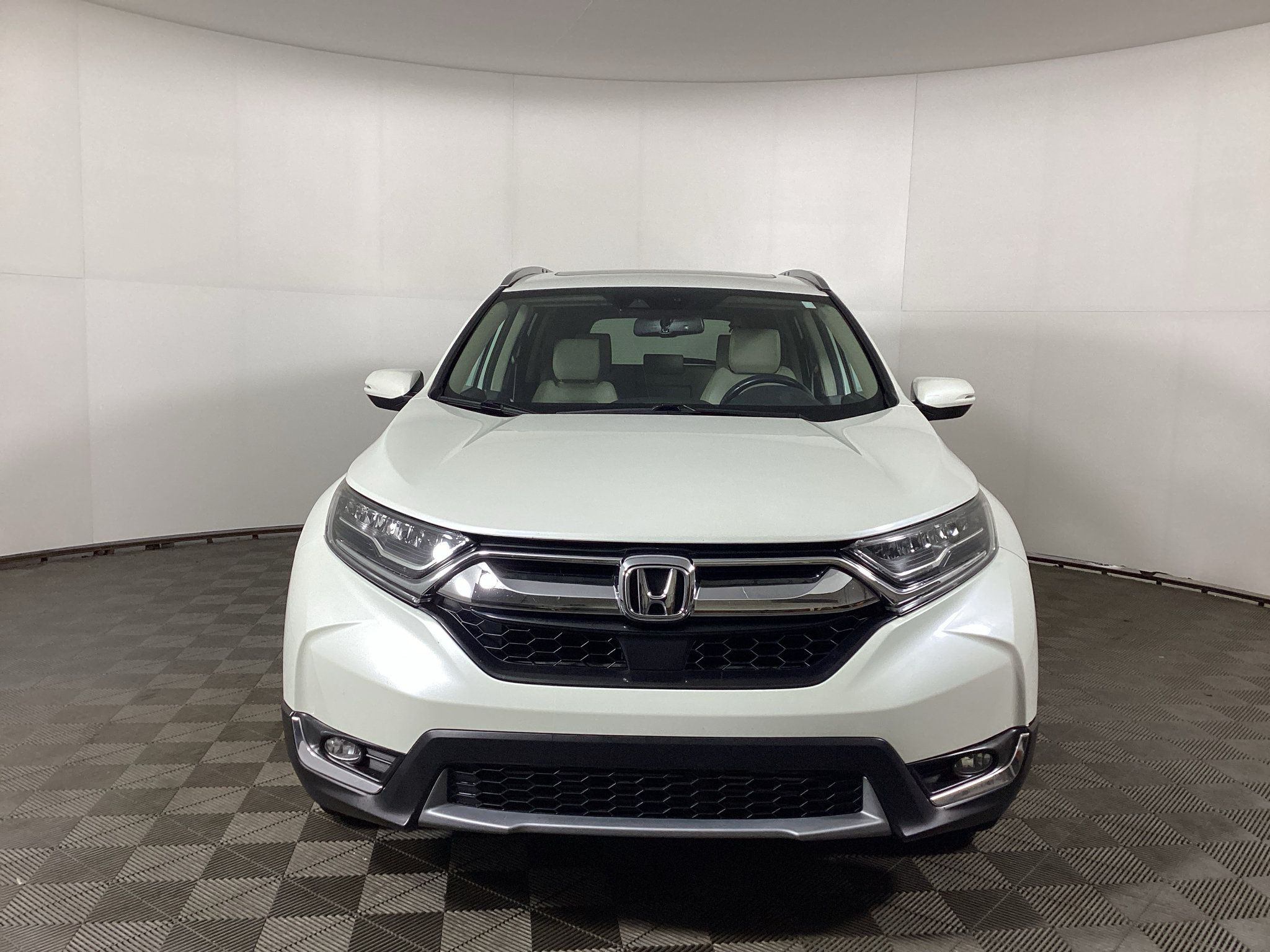 Used 2018 Honda CR-V Touring image 6