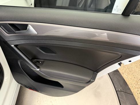 Used 2018 Volkswagen Golf Alltrack SE image 21