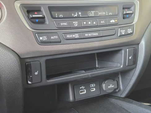 Used 2025 Honda Ridgeline RTL image 24