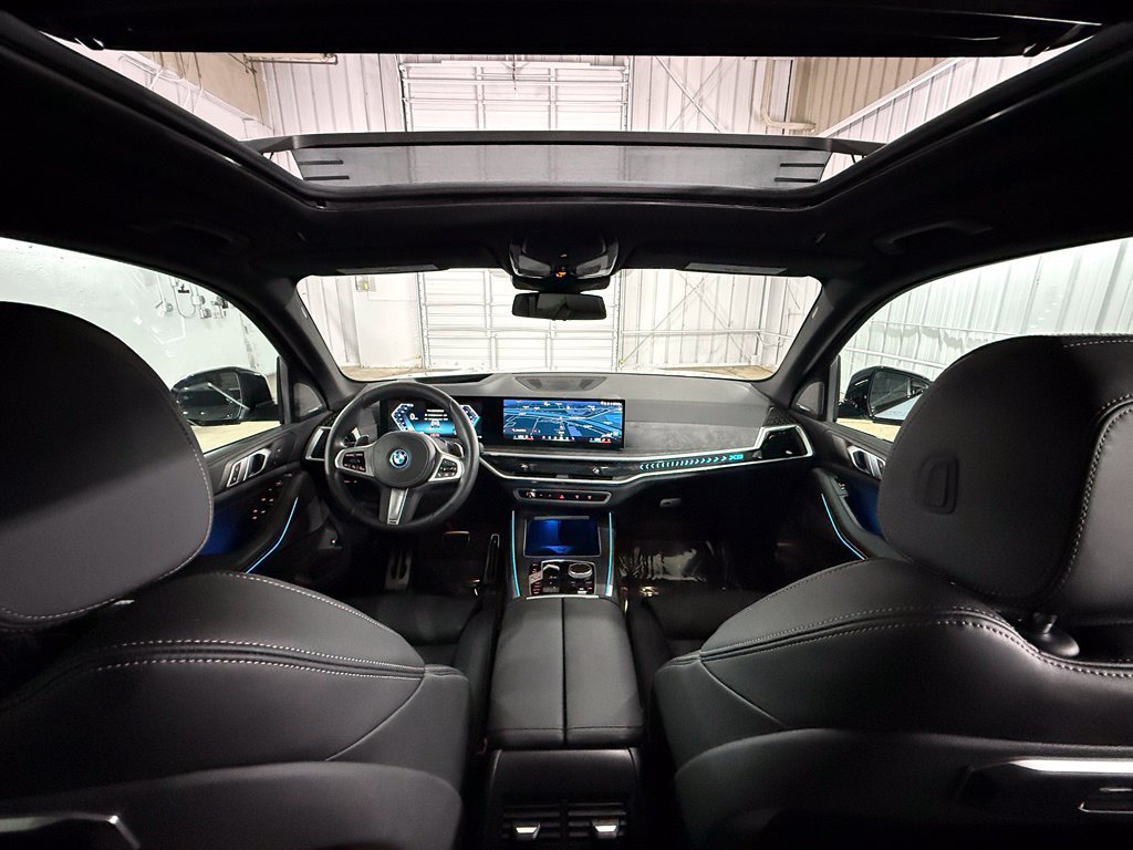 Used 2024 BMW X5 xDrive50e w/ M Sport Package AWD/4WD image 48