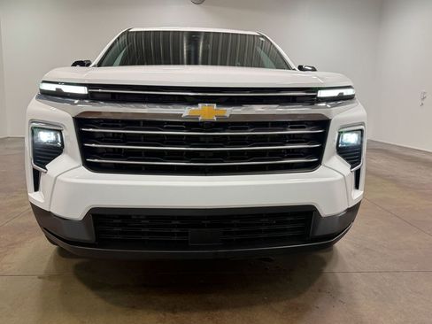Used 2026 Chevrolet Traverse LT AWD/4WD image 39