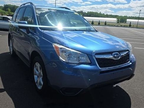 Used 2015 Subaru Forester 2.5i Premium w/ All-Weather Package AWD/4WD image 3