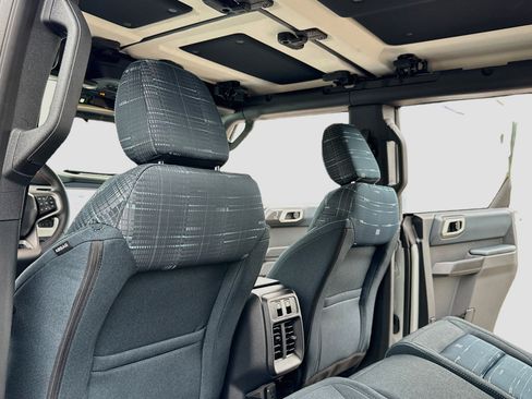 New 2026 Ford Bronco Heritage Edition AWD/4WD image 7