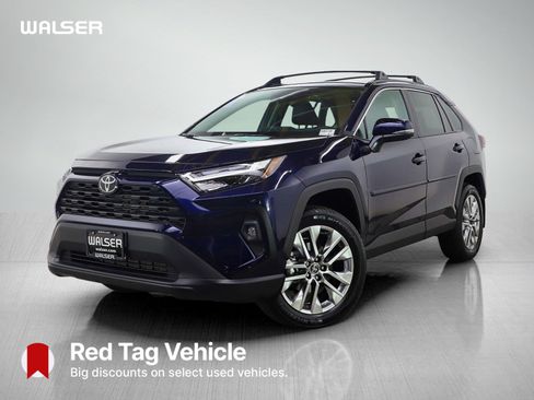 Used 2025 Toyota RAV4 XLE Premium w/ Weather Package AWD/4WD image 1