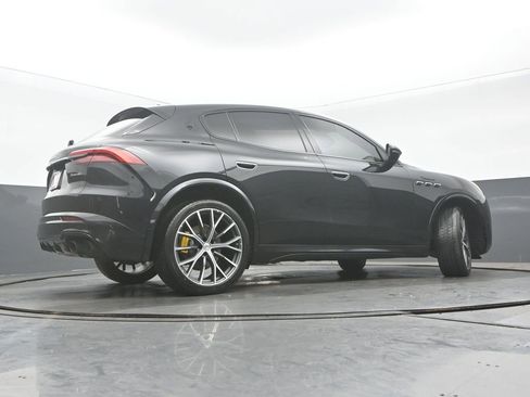 Used 2023 Maserati Grecale Modena AWD/4WD image 31